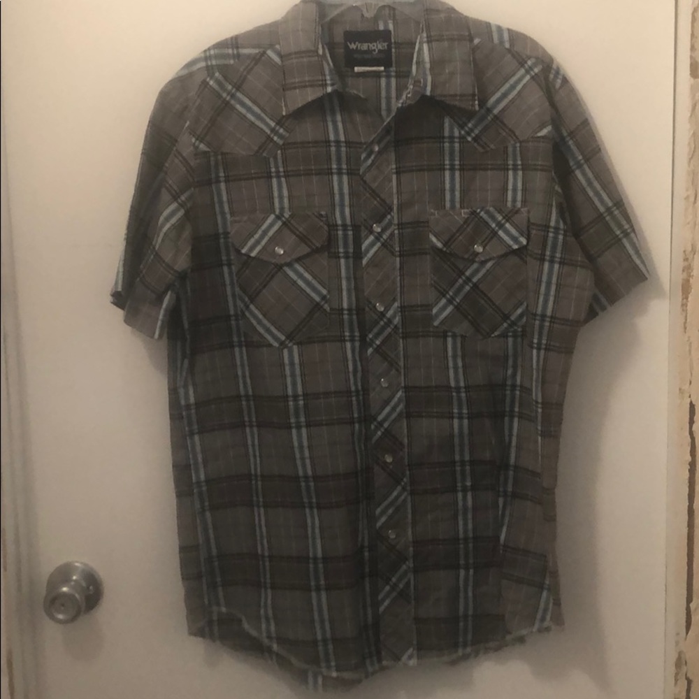 Men’s Wrangler Button Down